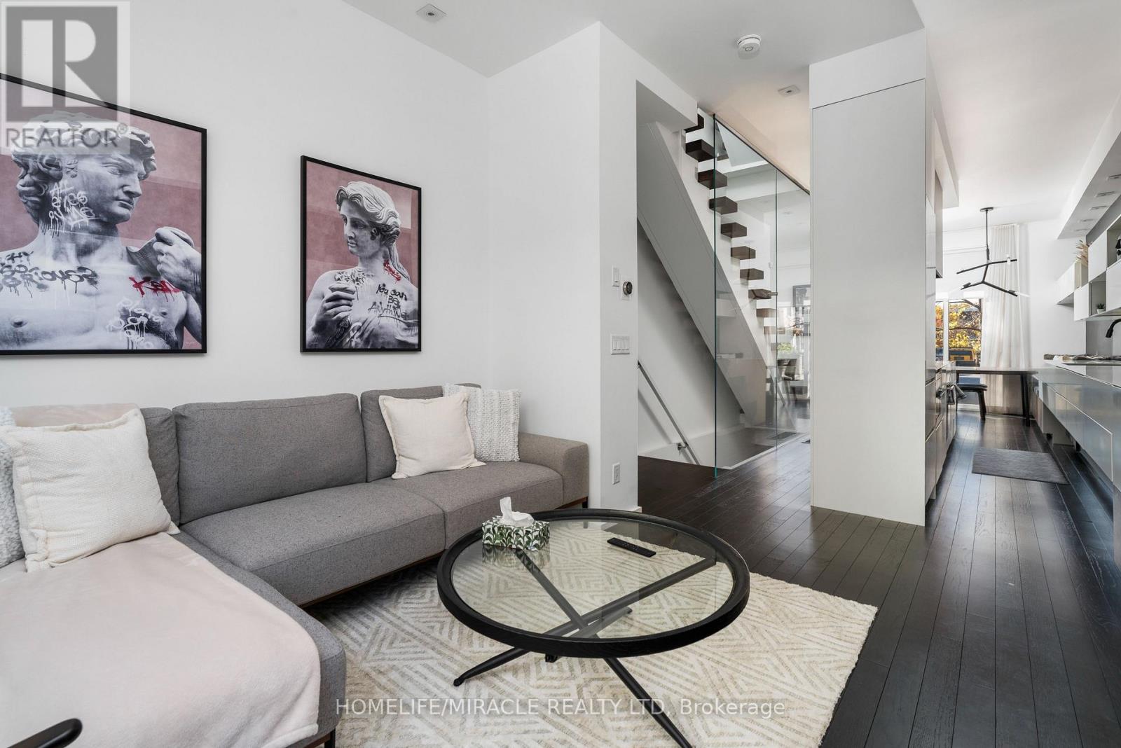 249 Claremont Street, Toronto, Ontario  M6J 2N1 - Photo 22 - C13875234