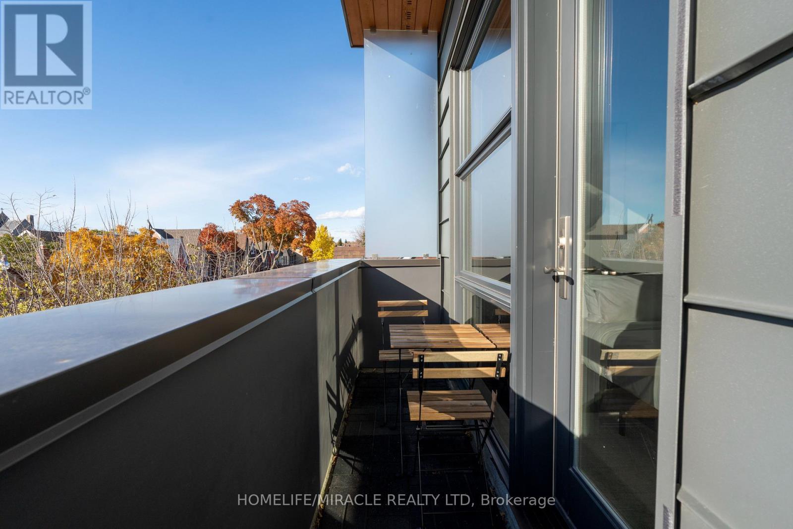 249 Claremont Street, Toronto, Ontario  M6J 2N1 - Photo 34 - C13875234