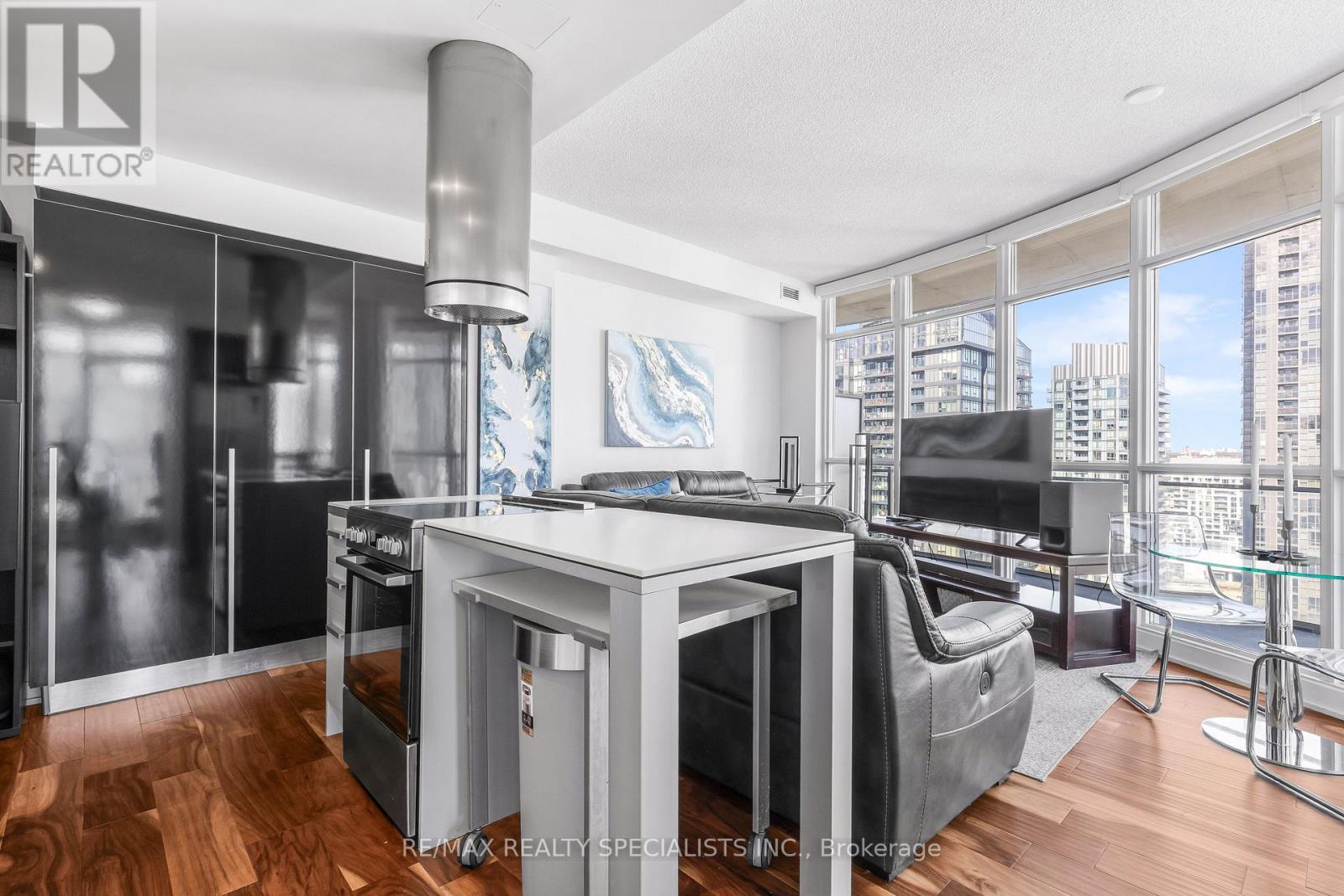 2908 - 38 Dan Leckie Way, Toronto, Ontario  M5V 2V6 - Photo 14 - C13875356