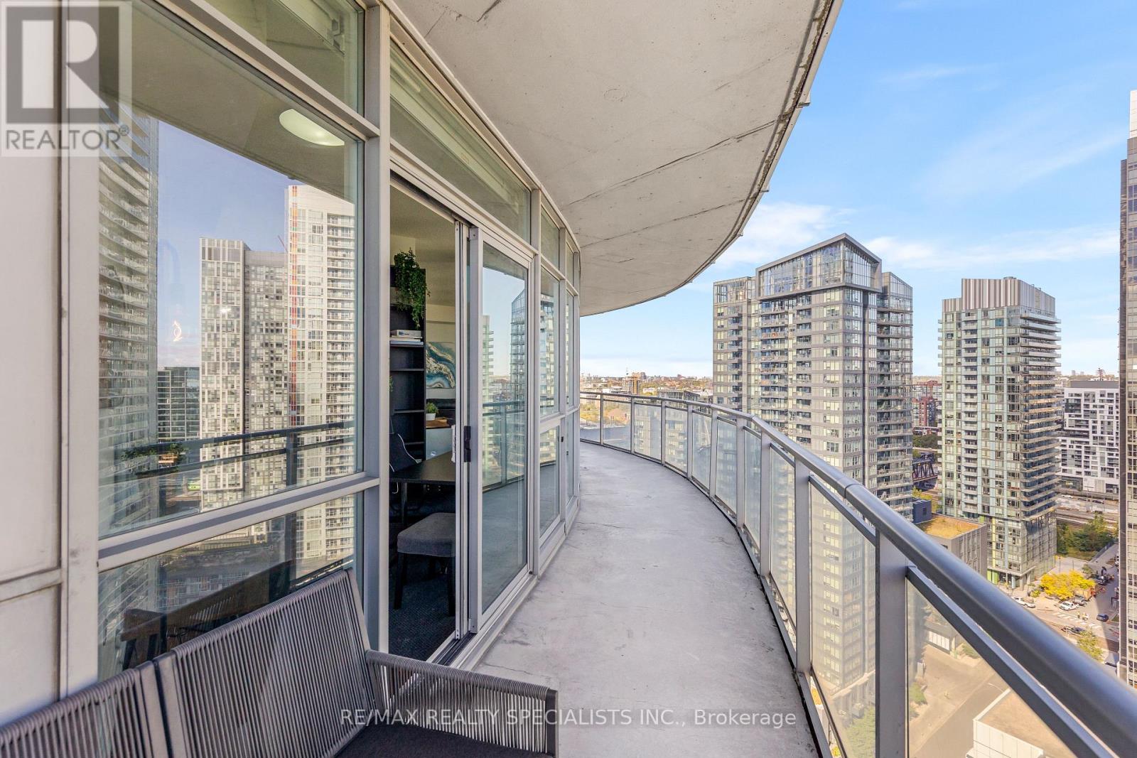 2908 - 38 Dan Leckie Way, Toronto, Ontario  M5V 2V6 - Photo 16 - C13875356