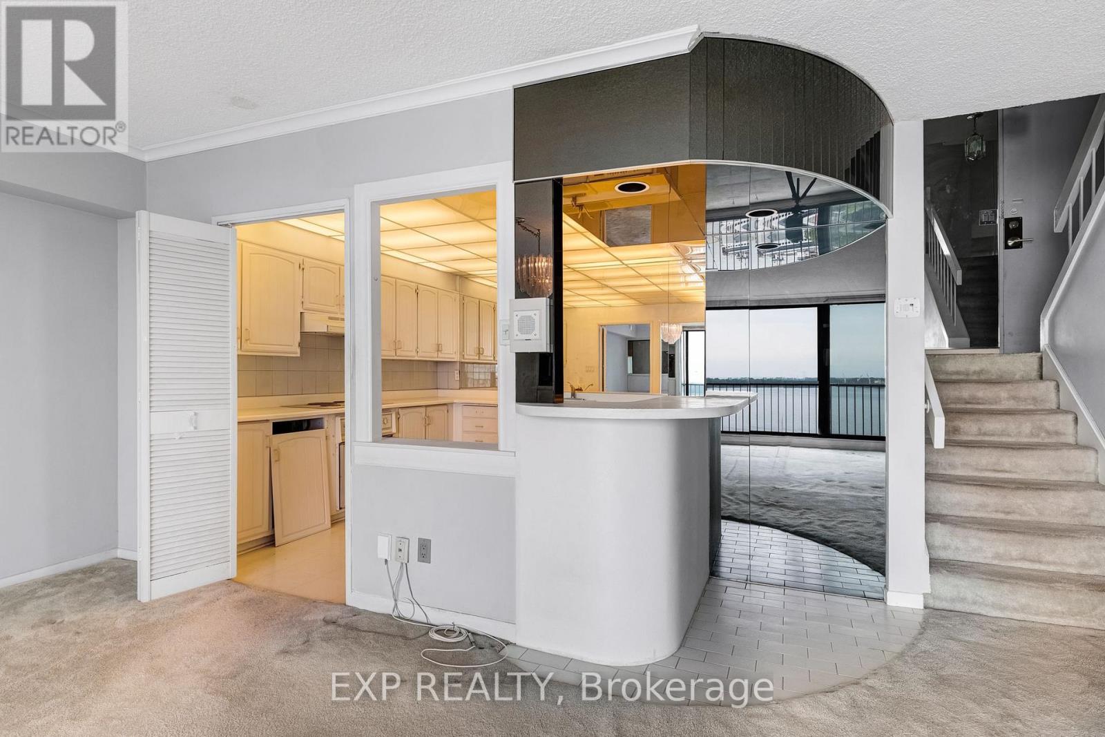 1420 - 33 Harbour Square, Toronto, Ontario  M5J 2G2 - Photo 11 - C13875358