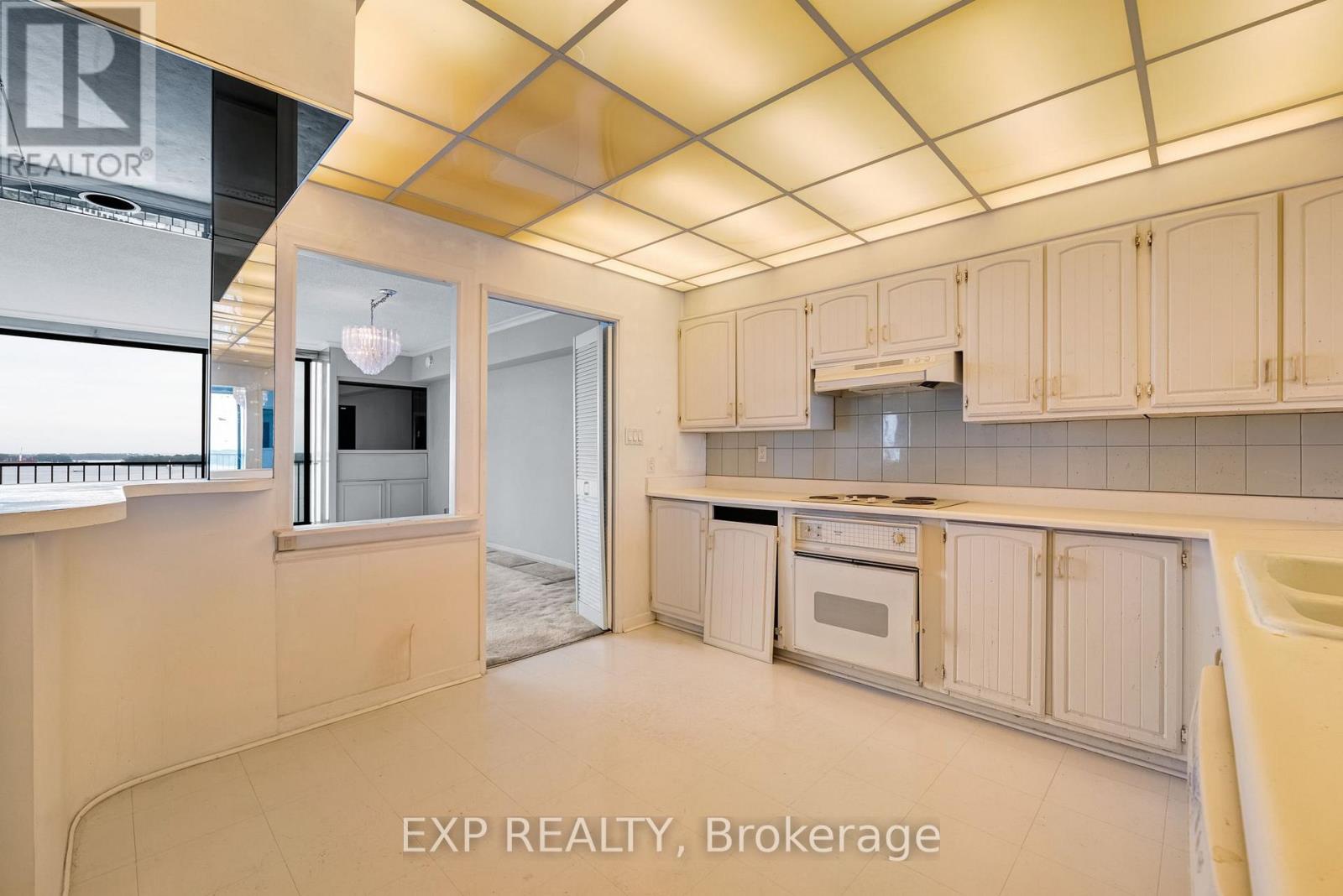 1420 - 33 Harbour Square, Toronto, Ontario  M5J 2G2 - Photo 14 - C13875358