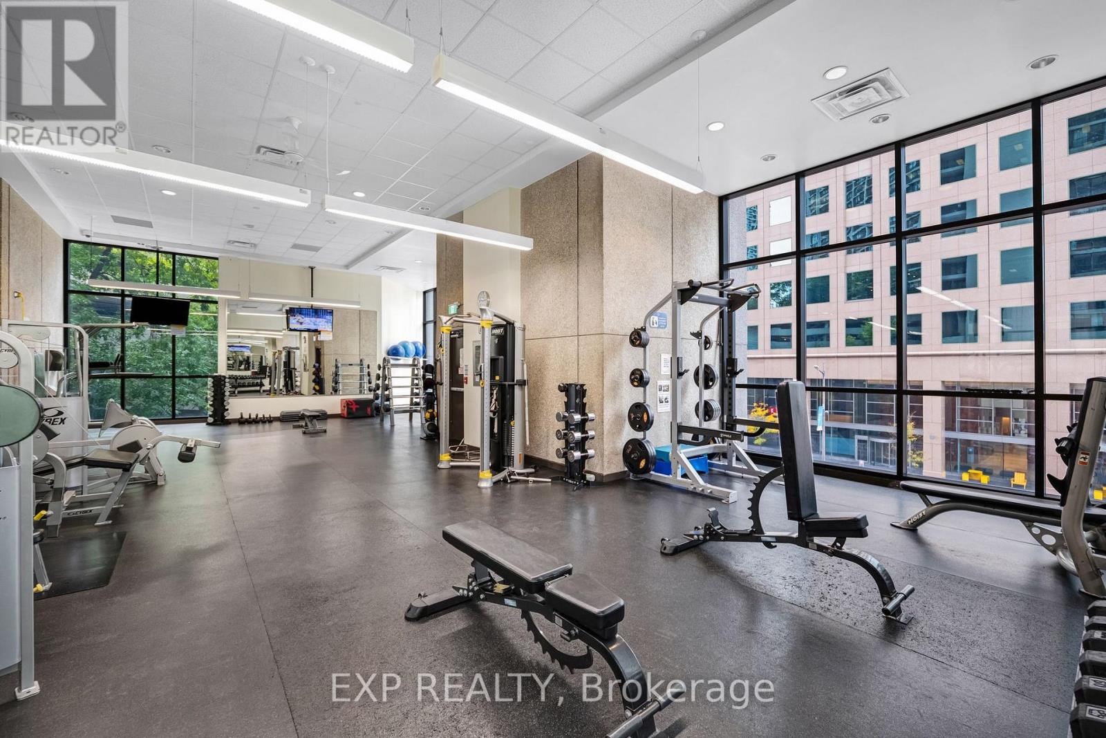 1420 - 33 Harbour Square, Toronto, Ontario  M5J 2G2 - Photo 35 - C13875358