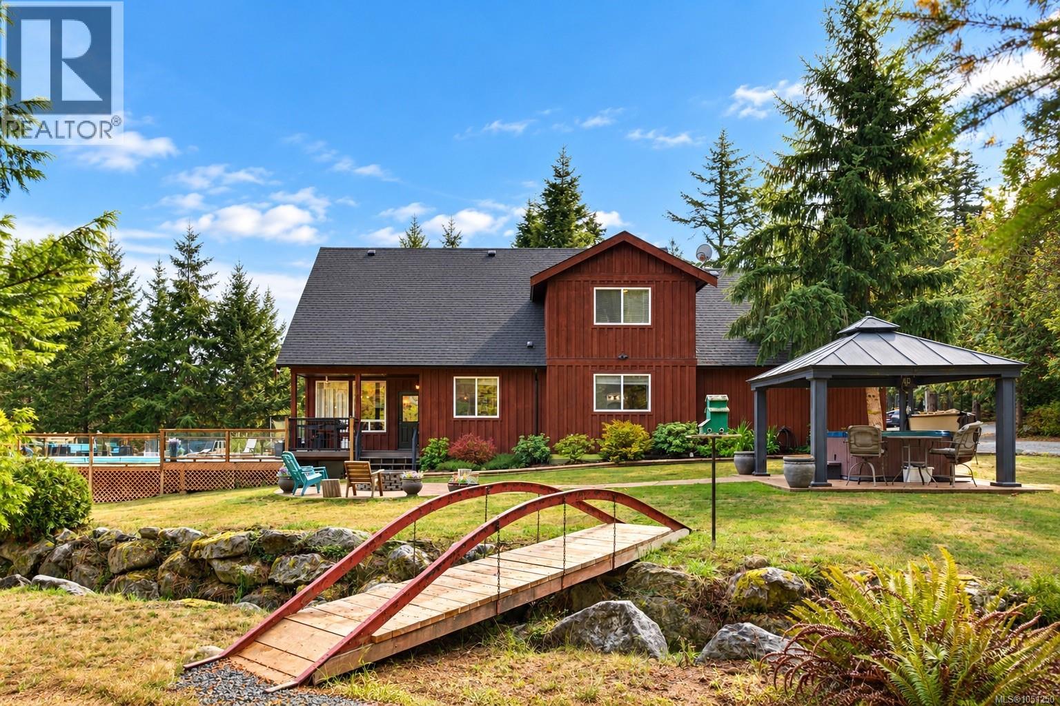 2815 Otter Point Rd