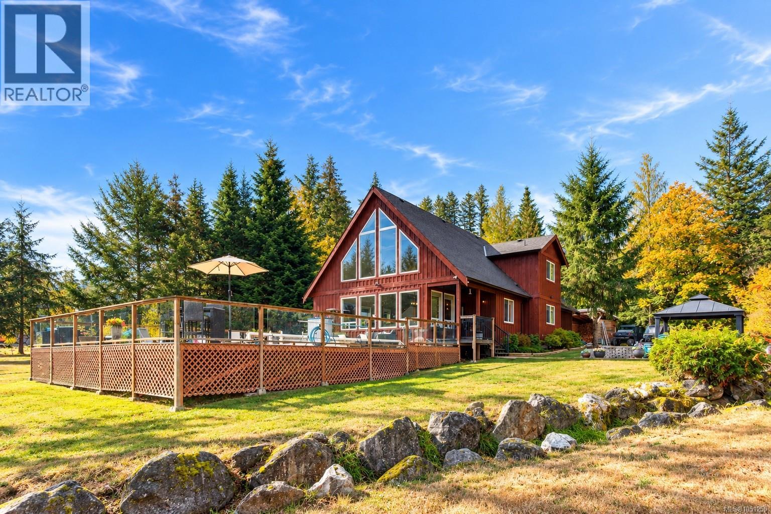 2815 Otter Point Rd