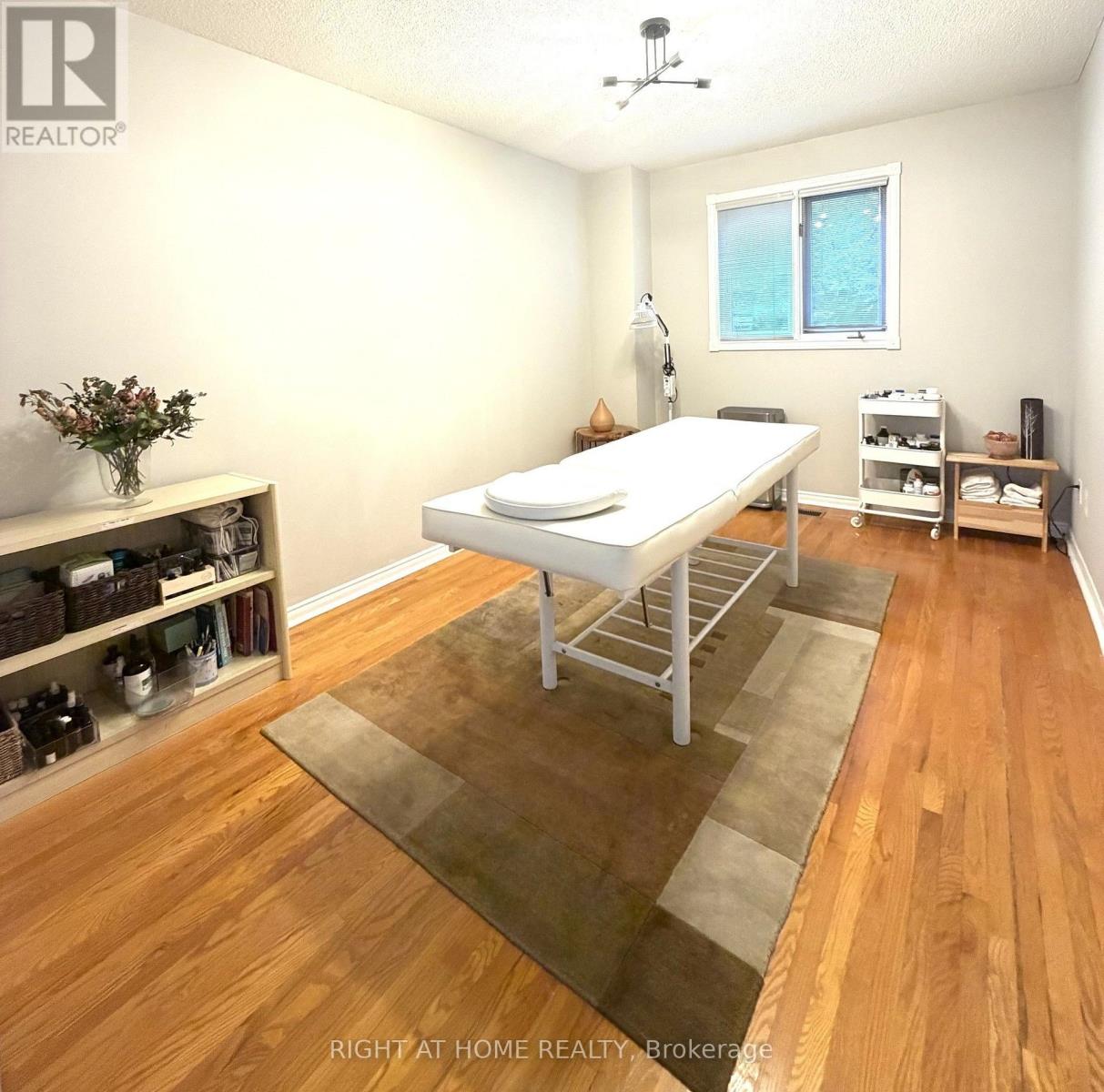 17 Piccadilly Road, Richmond Hill, Ontario  L4B 1S5 - Photo 12 - N13842190