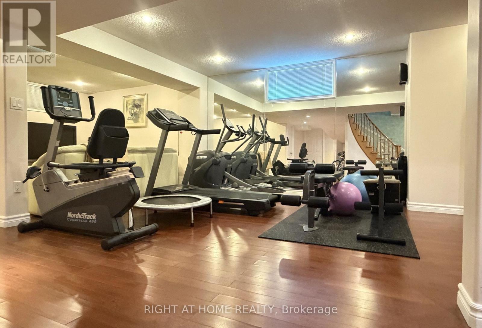 17 Piccadilly Road, Richmond Hill, Ontario  L4B 1S5 - Photo 27 - N13842190