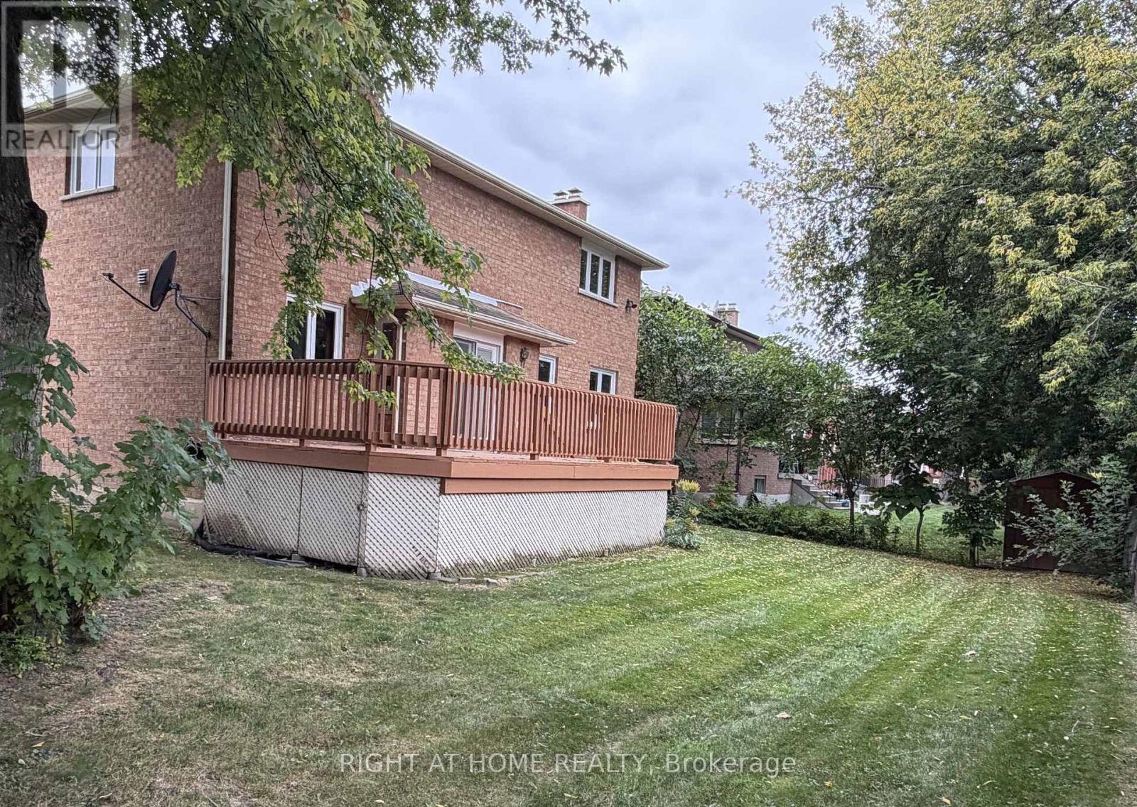 17 Piccadilly Road, Richmond Hill, Ontario  L4B 1S5 - Photo 32 - N13842190