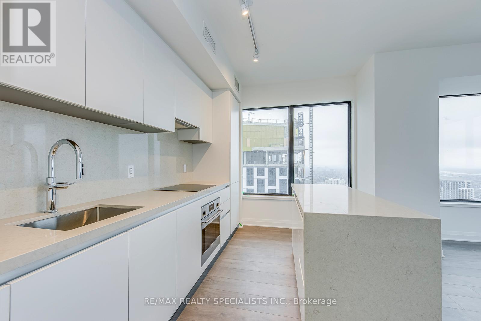 4102 - 4015 The Exchange, Mississauga, Ontario  L5B 0N9 - Photo 10 - W13875260