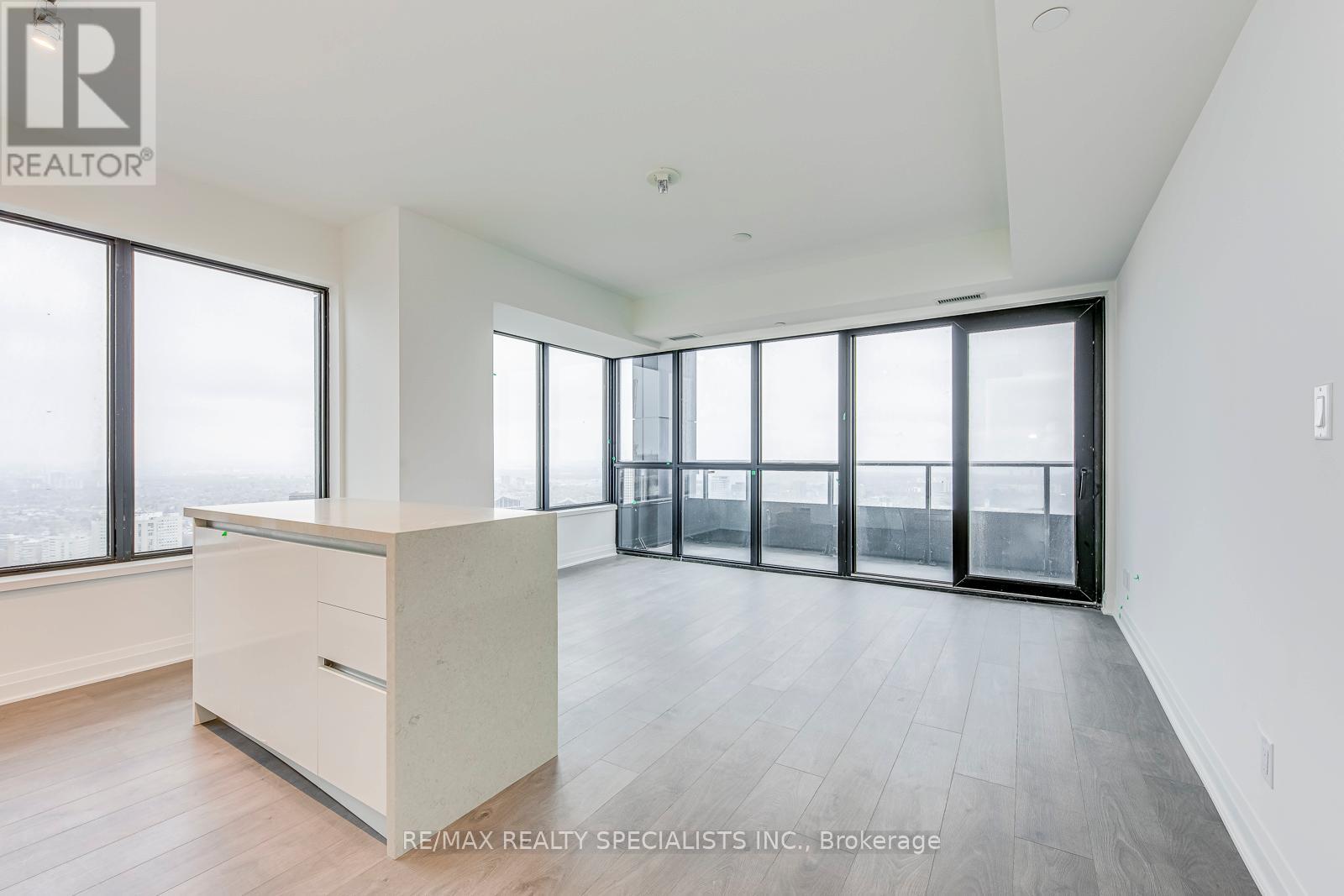 4102 - 4015 The Exchange, Mississauga, Ontario  L5B 0N9 - Photo 12 - W13875260