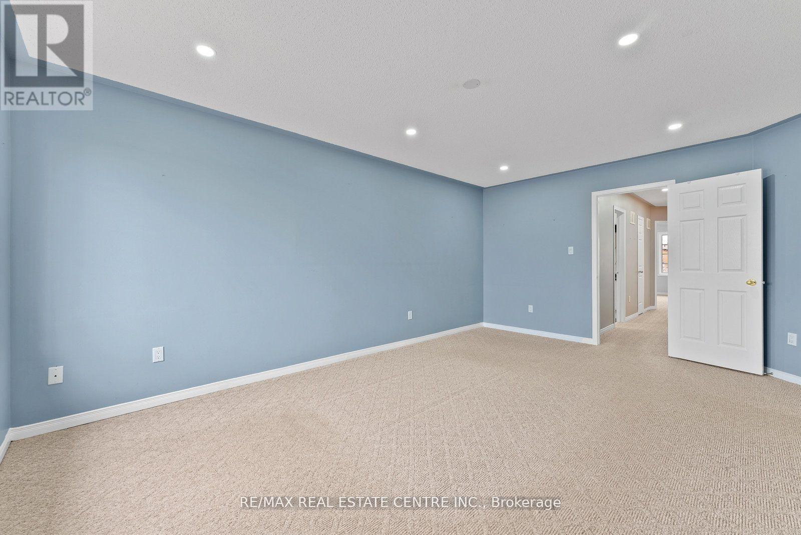 Upper - 5382 Longhouse Crescent, Mississauga, Ontario  L5R 4A5 - Photo 24 - W13875278