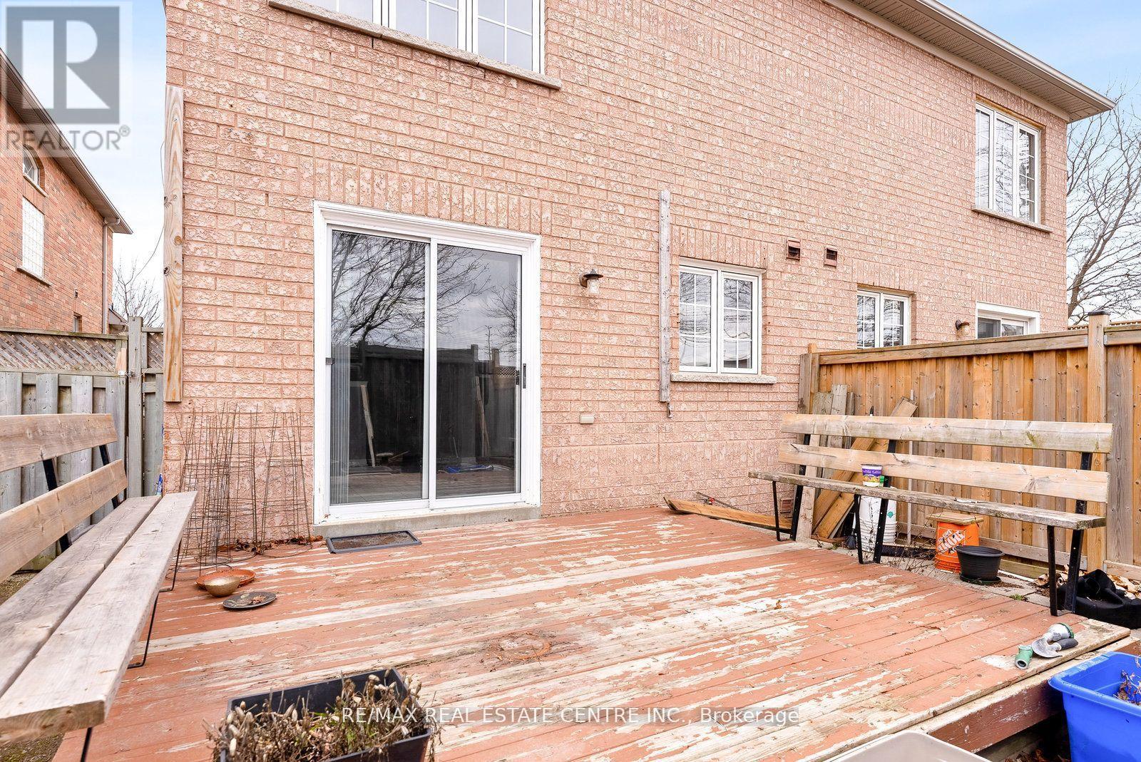Upper - 5382 Longhouse Crescent, Mississauga, Ontario  L5R 4A5 - Photo 40 - W13875278