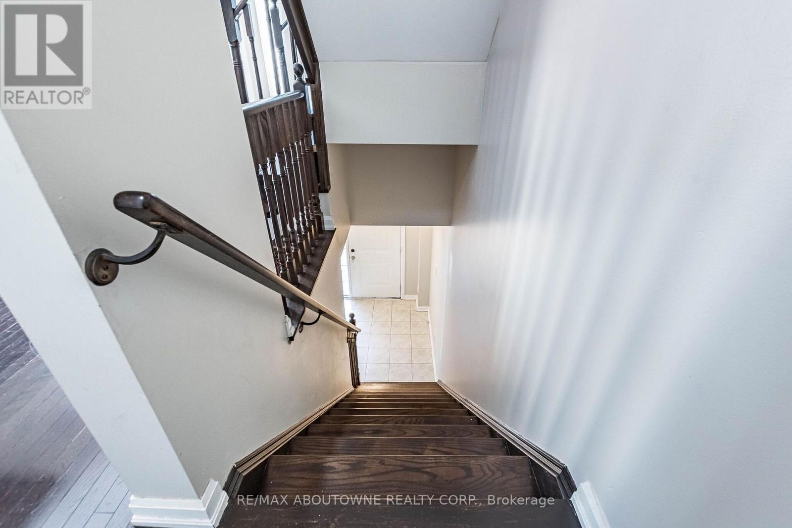36 - 165 Hampshire Way, Milton, Ontario  L9T 8M7 - Photo 9 - W13875306