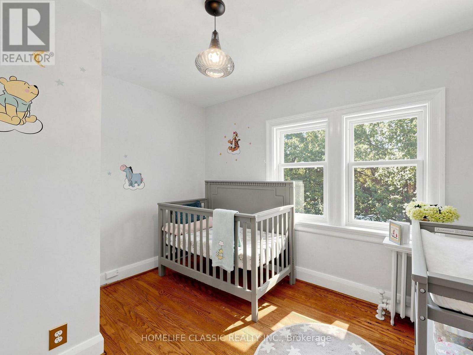 25 Dartmouth Crescent, Toronto, Ontario  M8V 1W9 - Photo 28 - W13875312