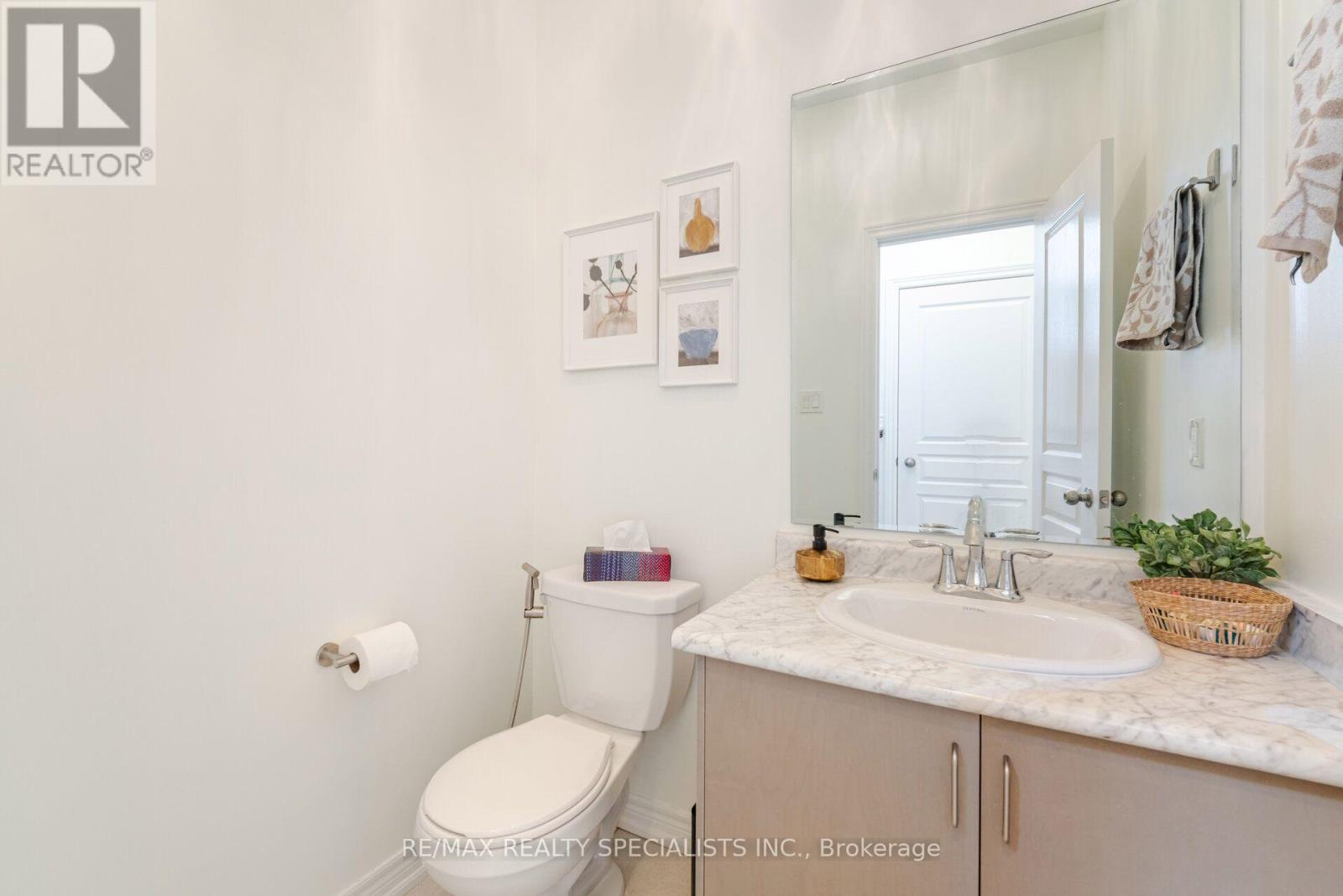 437 Silver Maple Road, Oakville, Ontario  L6H 0S2 - Photo 17 - W13875320