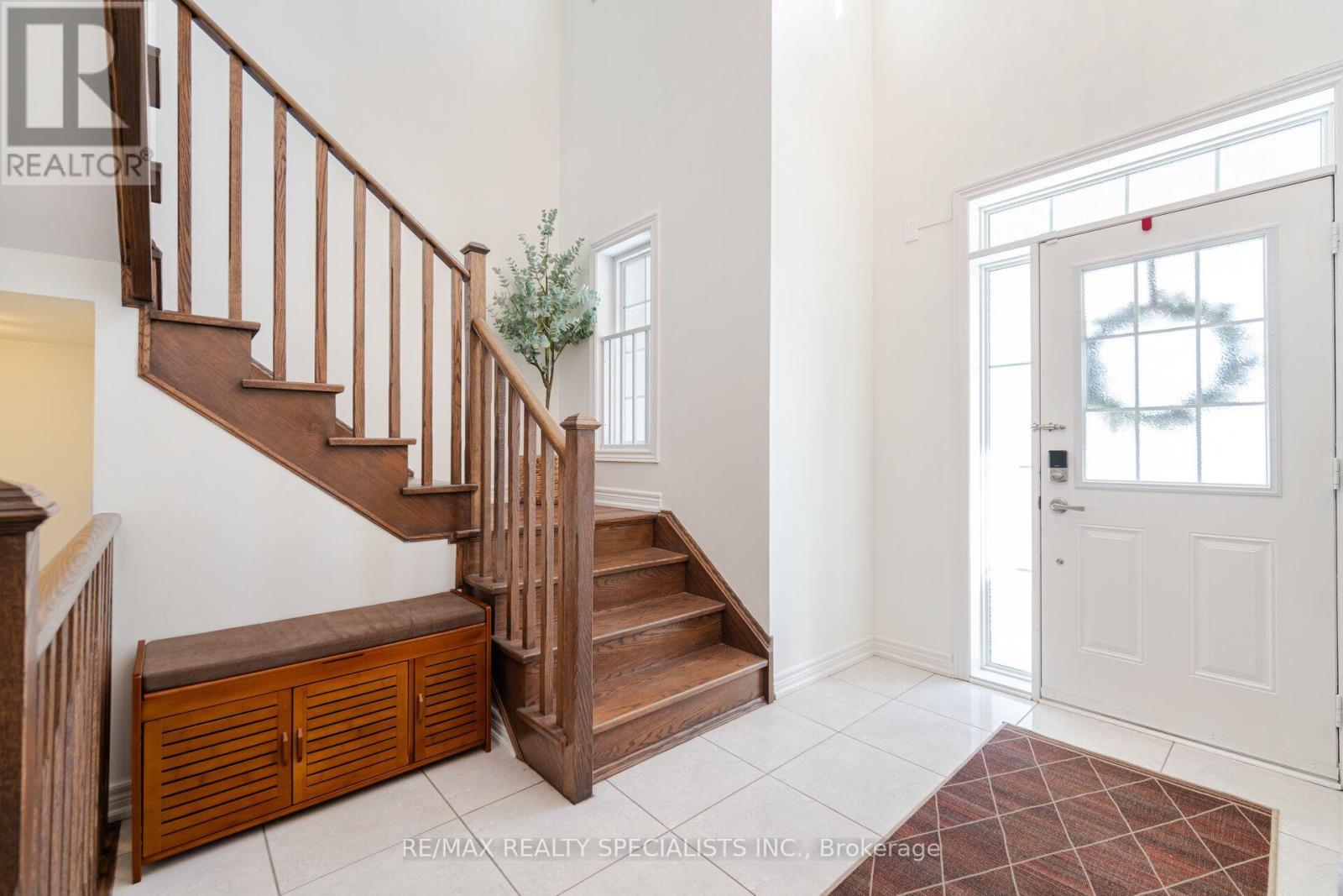 437 Silver Maple Road, Oakville, Ontario  L6H 0S2 - Photo 18 - W13875320