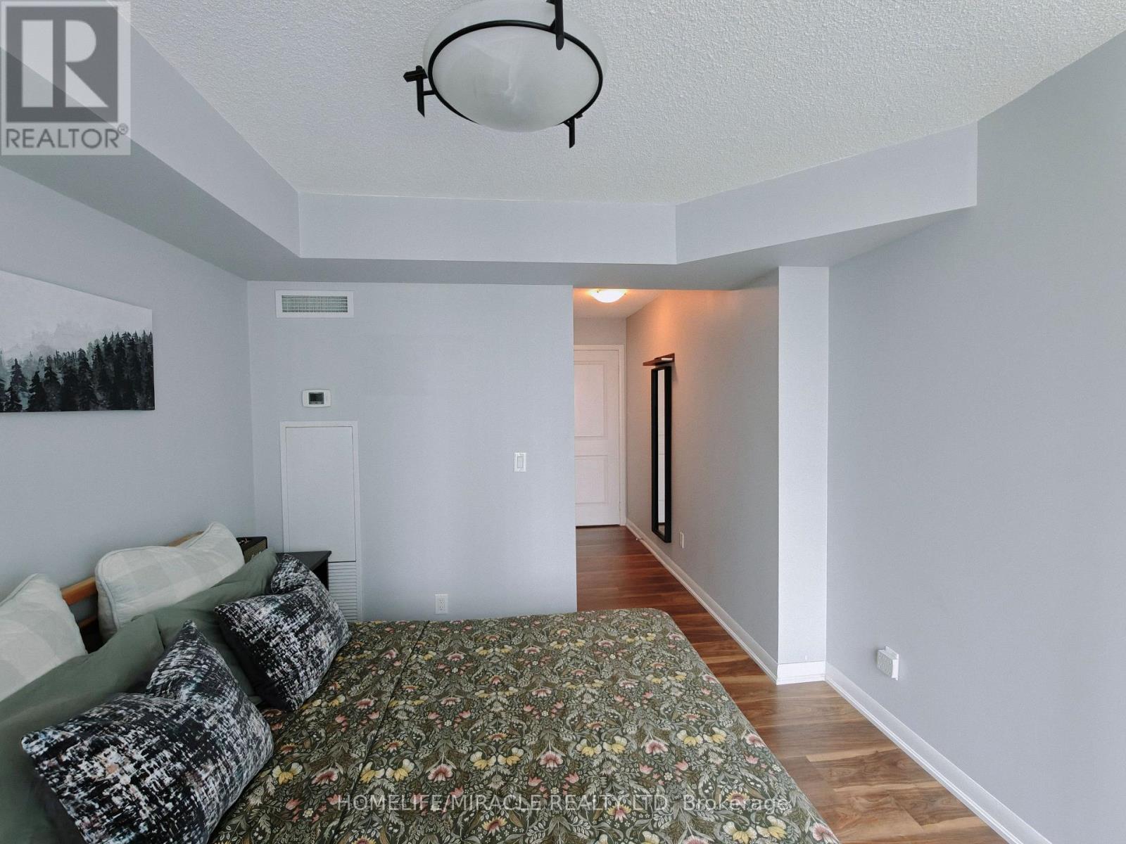 1010 - 205 Sherway Gardens Road, Toronto, Ontario  M9C 0A5 - Photo 13 - W13875386