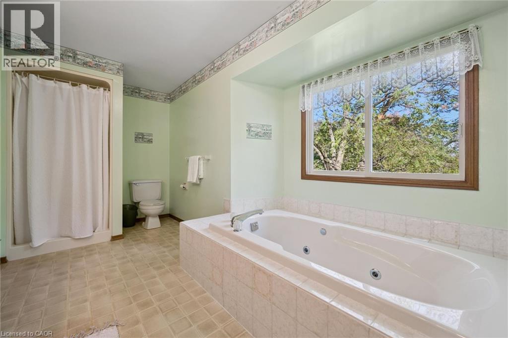 42 Mitton Place, Kitchener, Ontario  N2R 1B4 - Photo 30 - 40867327