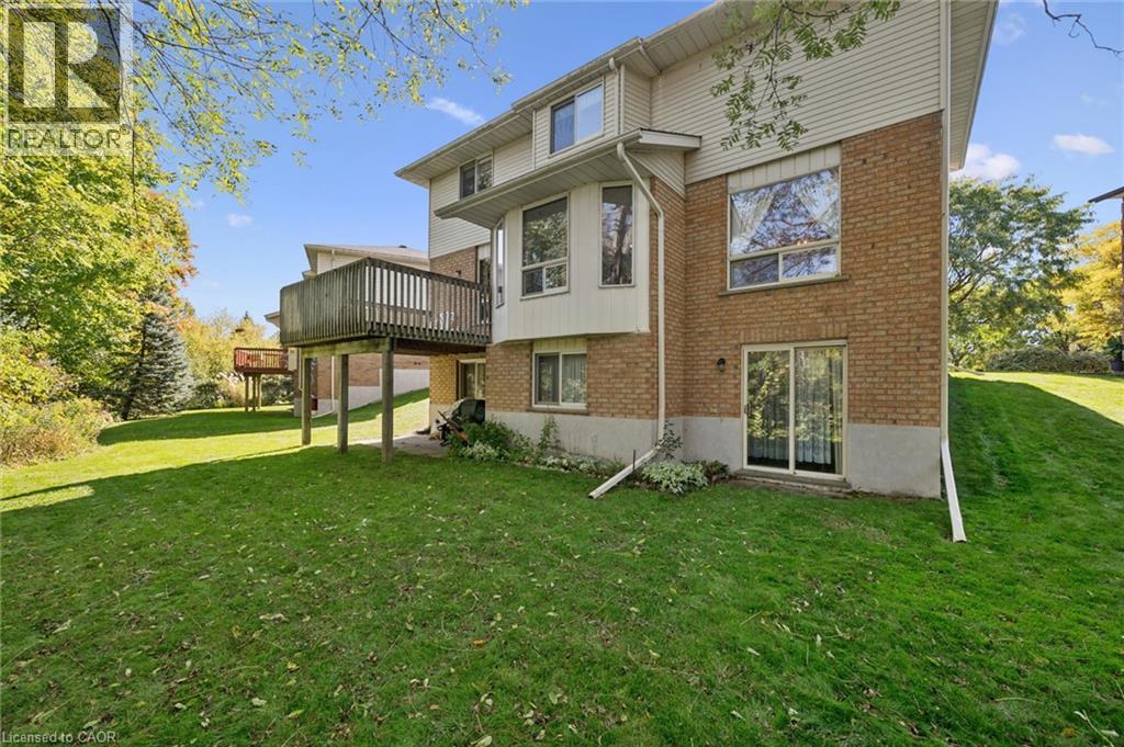42 Mitton Place, Kitchener, Ontario  N2R 1B4 - Photo 45 - 40867327