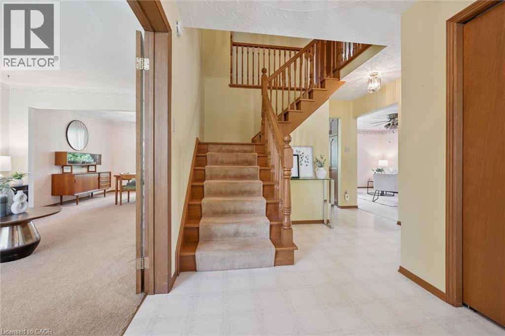 42 Mitton Place, Kitchener, Ontario  N2R 1B4 - Photo 6 - 40867327