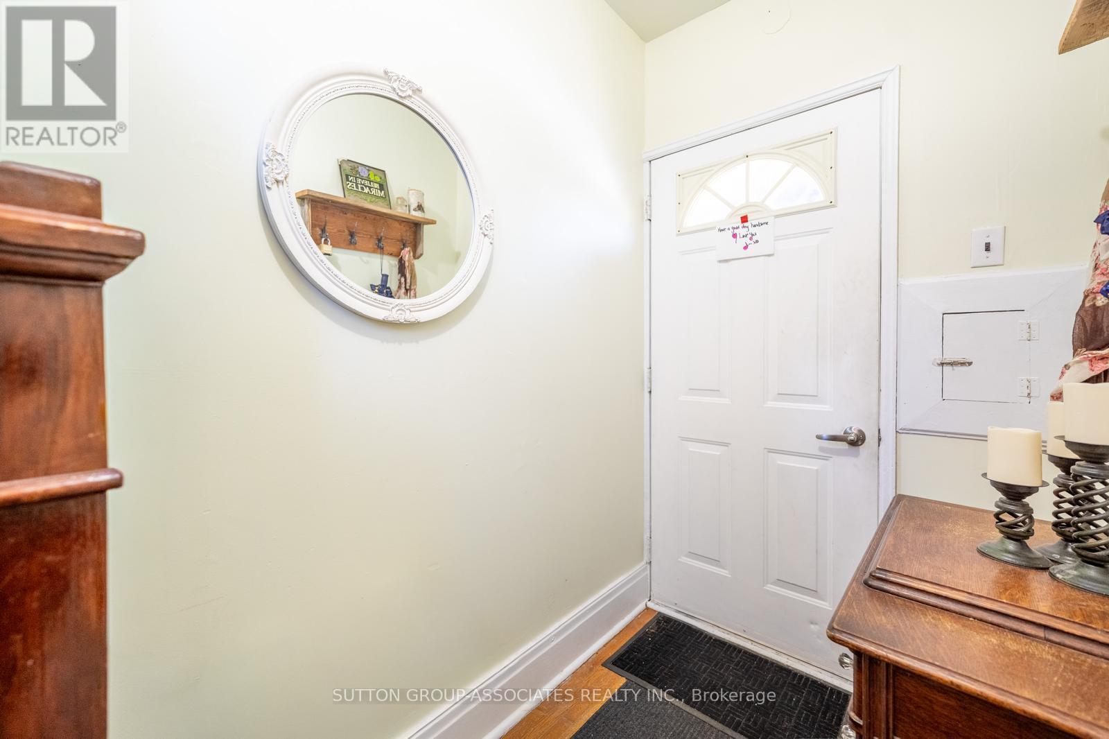 59 Cherry Street, Kitchener, Ontario  N2G 2C7 - Photo 3 - X13875316