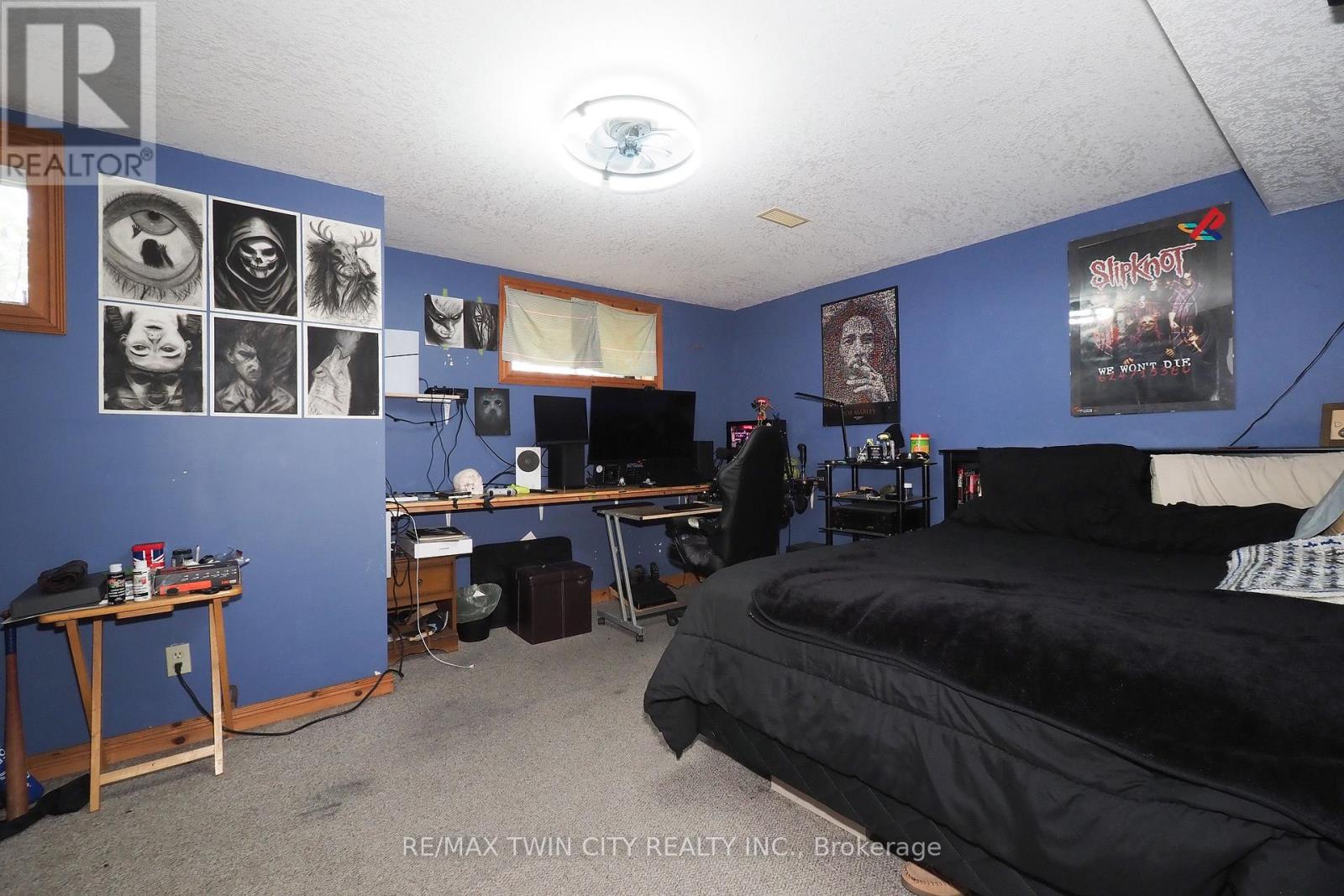 30 Nesbitt Street, Mapleton, Ontario  N0B 1A0 - Photo 33 - X13875388