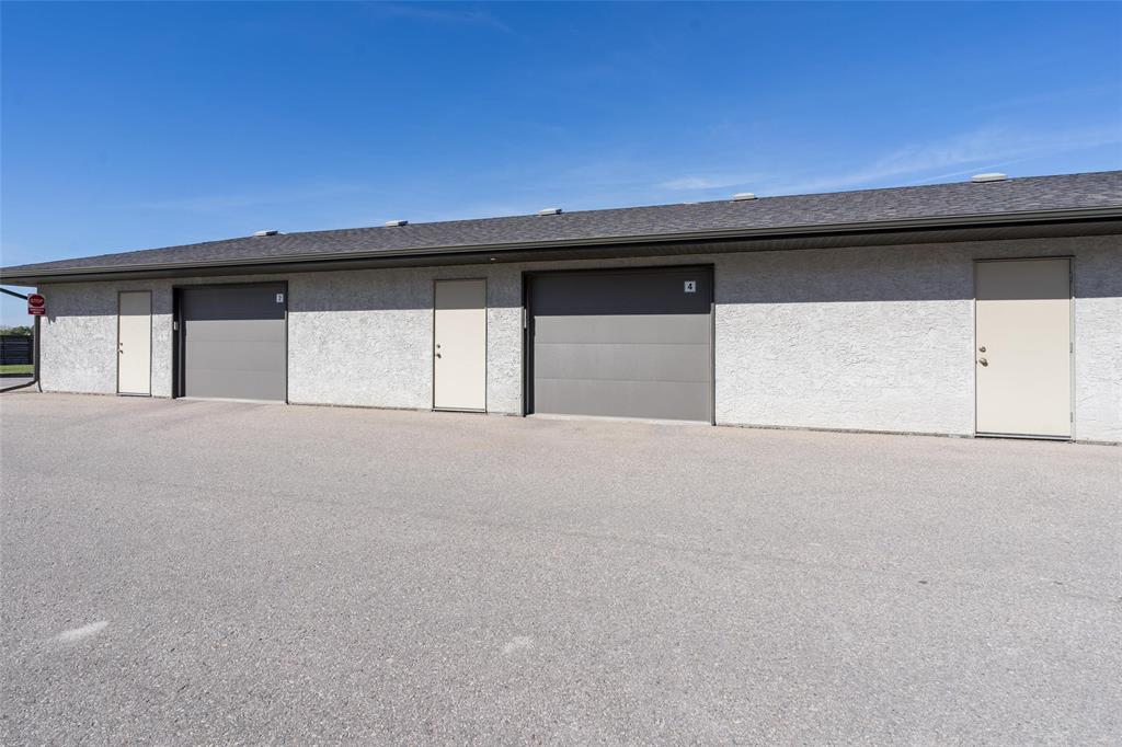 312 1228 Old Pth 59 Highway, Ile Des Chenes, Manitoba  R0A 0T1 - Photo 40 - 202625019