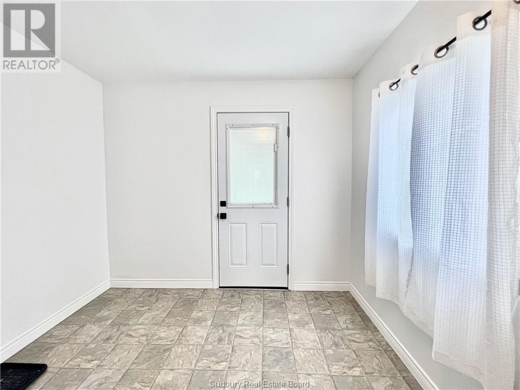 284 Mountain Street Unit# Main Floor, Sudbury, Ontario  P3B 2T7 - Photo 13 - 2130851