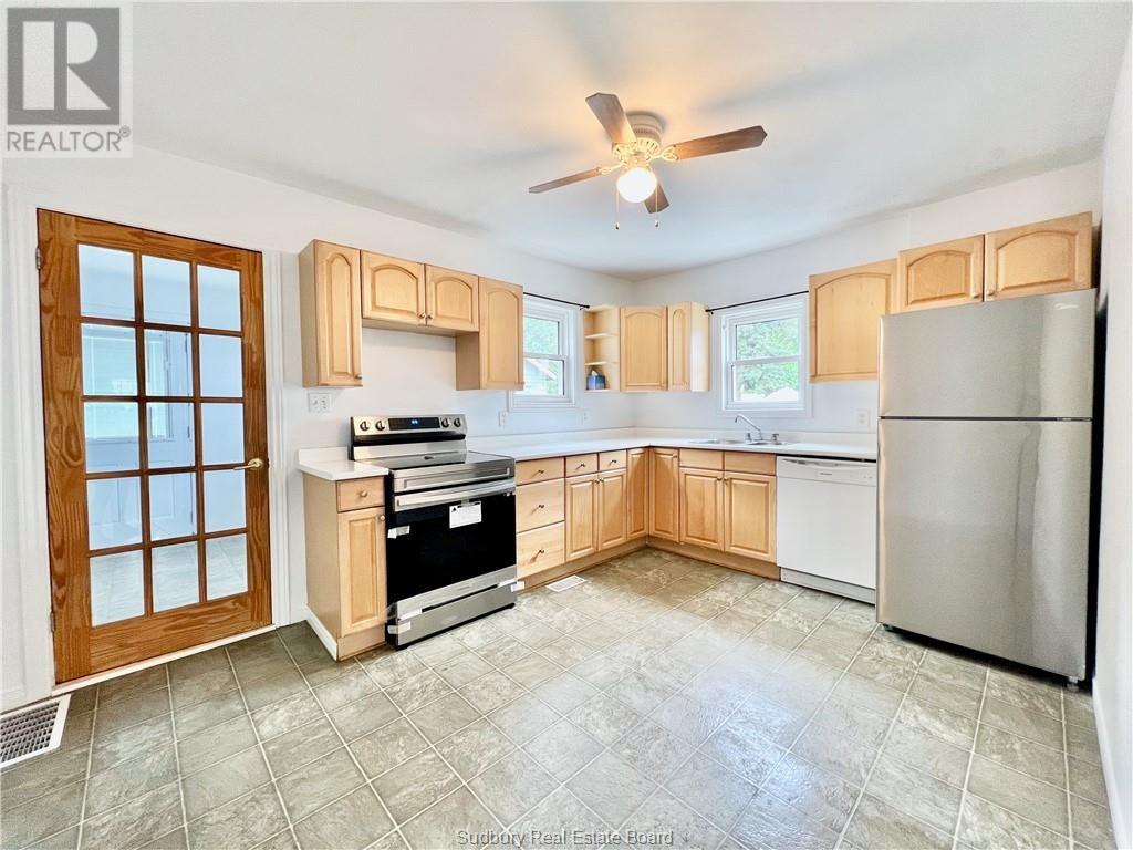 284 Mountain Street Unit# Main Floor, Sudbury, Ontario  P3B 2T7 - Photo 7 - 2130851