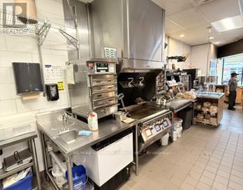 361 Broadview Toronto On. Avenue, Toronto, Ontario  M4M 2H1 - Photo 12 - E13874338