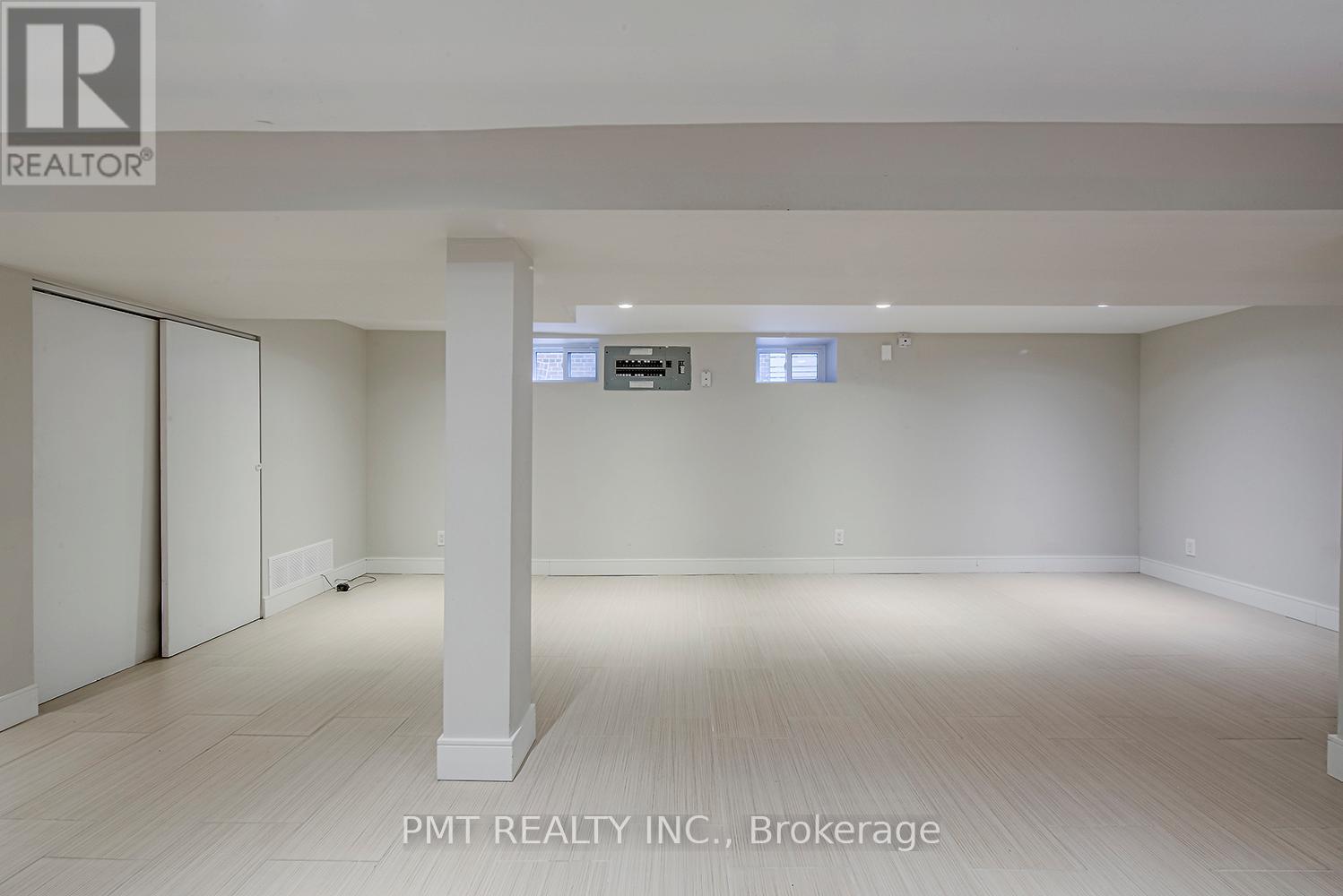 Bsmt - 39 Windermere Avenue, Toronto, Ontario  M6S 3J3 - Photo 8 - W13773408