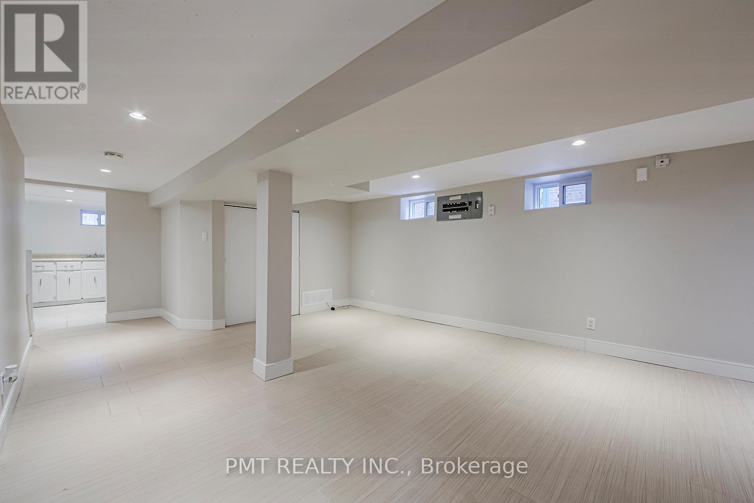 Bsmt - 39 Windermere Avenue, Toronto, Ontario  M6S 3J3 - Photo 6 - W13773408