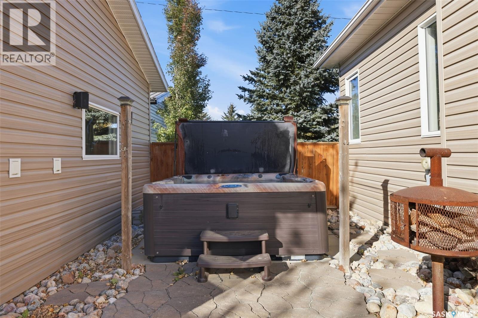 124 2nd Avenue W, Montmartre, Saskatchewan  S0G 3M0 - Photo 39 - SK050654