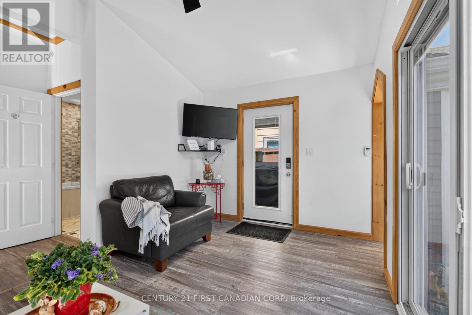 75 Alma Street, St. Thomas, Ontario  N5P 3B2 - Photo 5 - X13875446