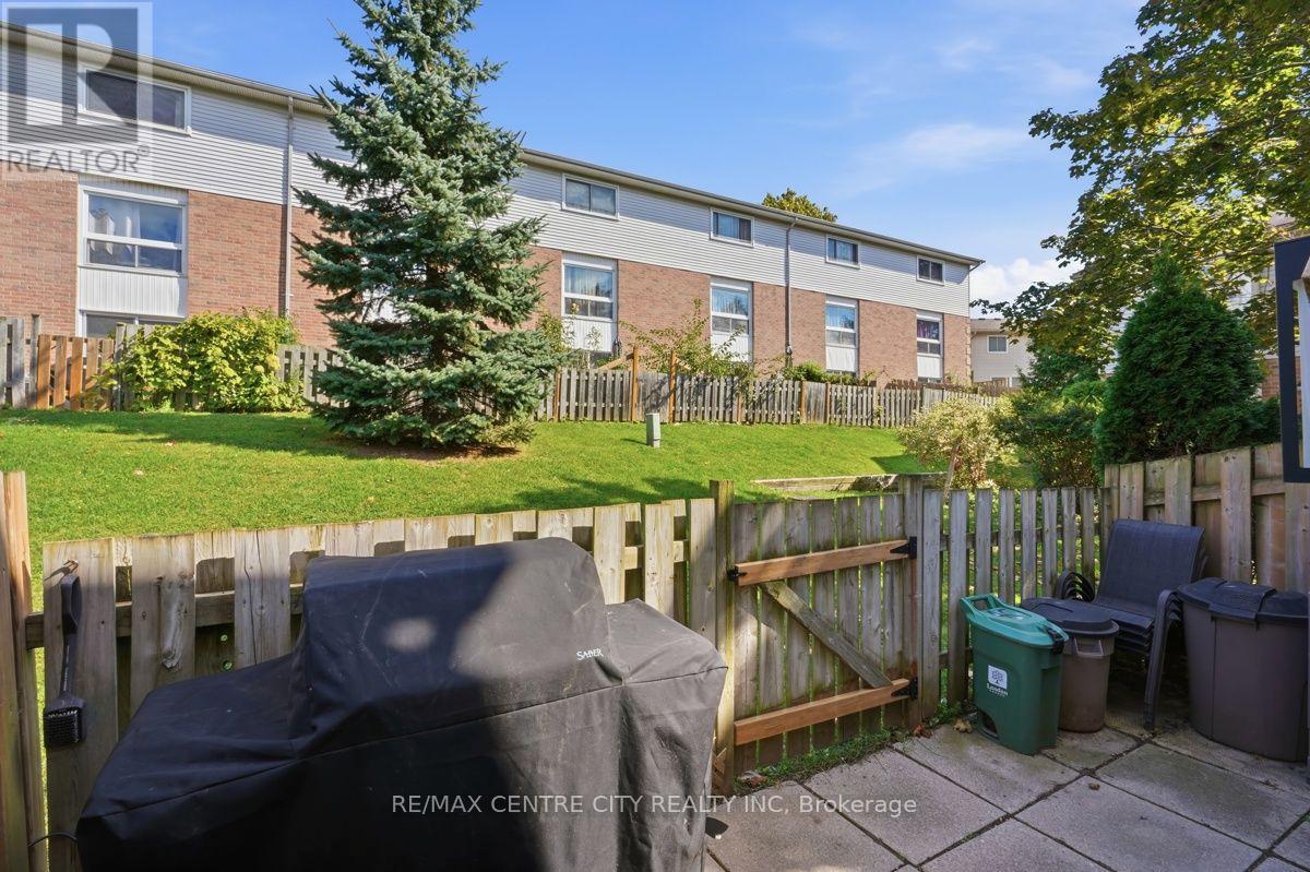 46 - 110 Deveron Crescent, London South, Ontario  N5Z 4W7 - Photo 45 - X13875762