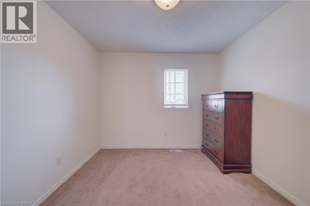 1064 Copper Leaf Crescent, Kitchener, Ontario  N2E 3W4 - Photo 19 - 40860661