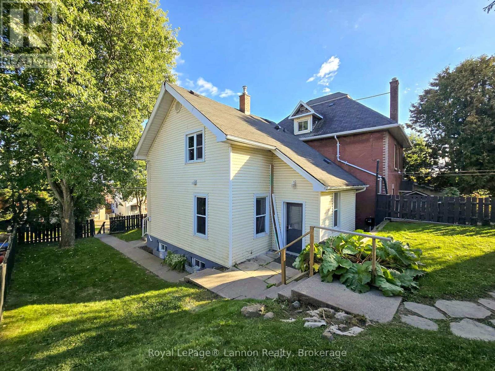 16 Crown Street, Thunder Bay, Ontario  P7B 3J6 - Photo 23 - X13875404