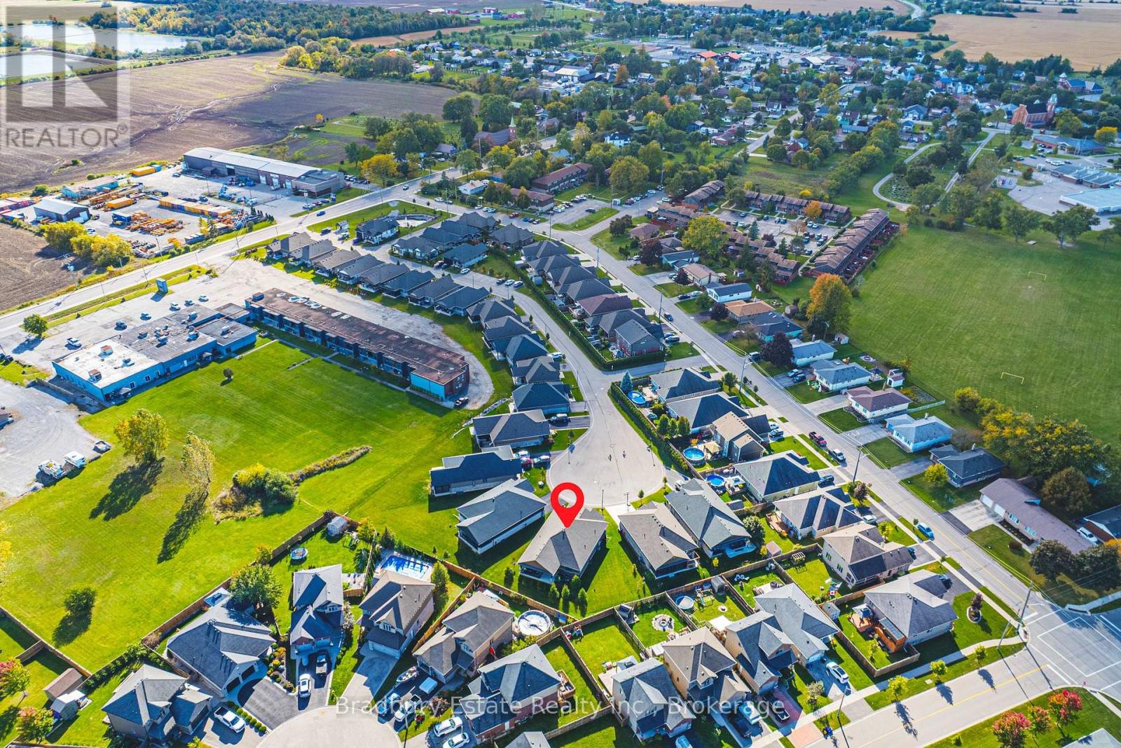23 - 24 Craddock Boulevard, Haldimand, Ontario  N0A 1J0 - Photo 4 - X13875764