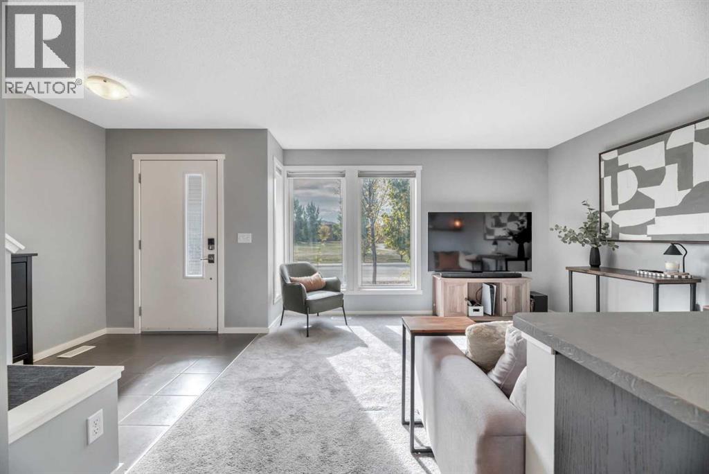 212 Walden Drive SE