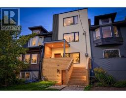 26 CAROLINE AVENUE, Toronto, Ontario