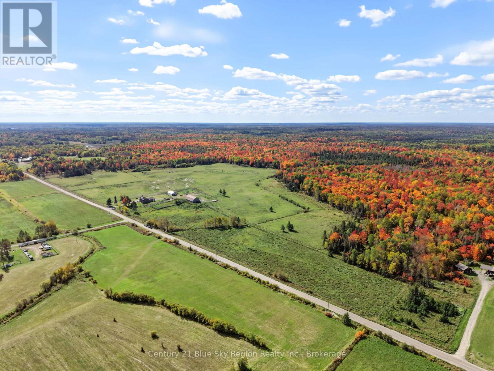 1383 Rabbit Trail Road, Markstay-Warren, Ontario  P0H 2N0 - Photo 3 - X13875620