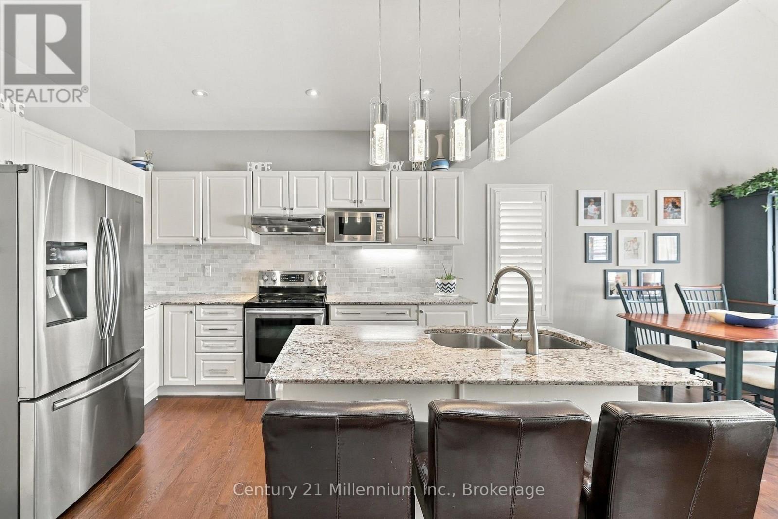 22 Cooper Street, Collingwood, Ontario  L9Y 0W8 - Photo 10 - S13875408