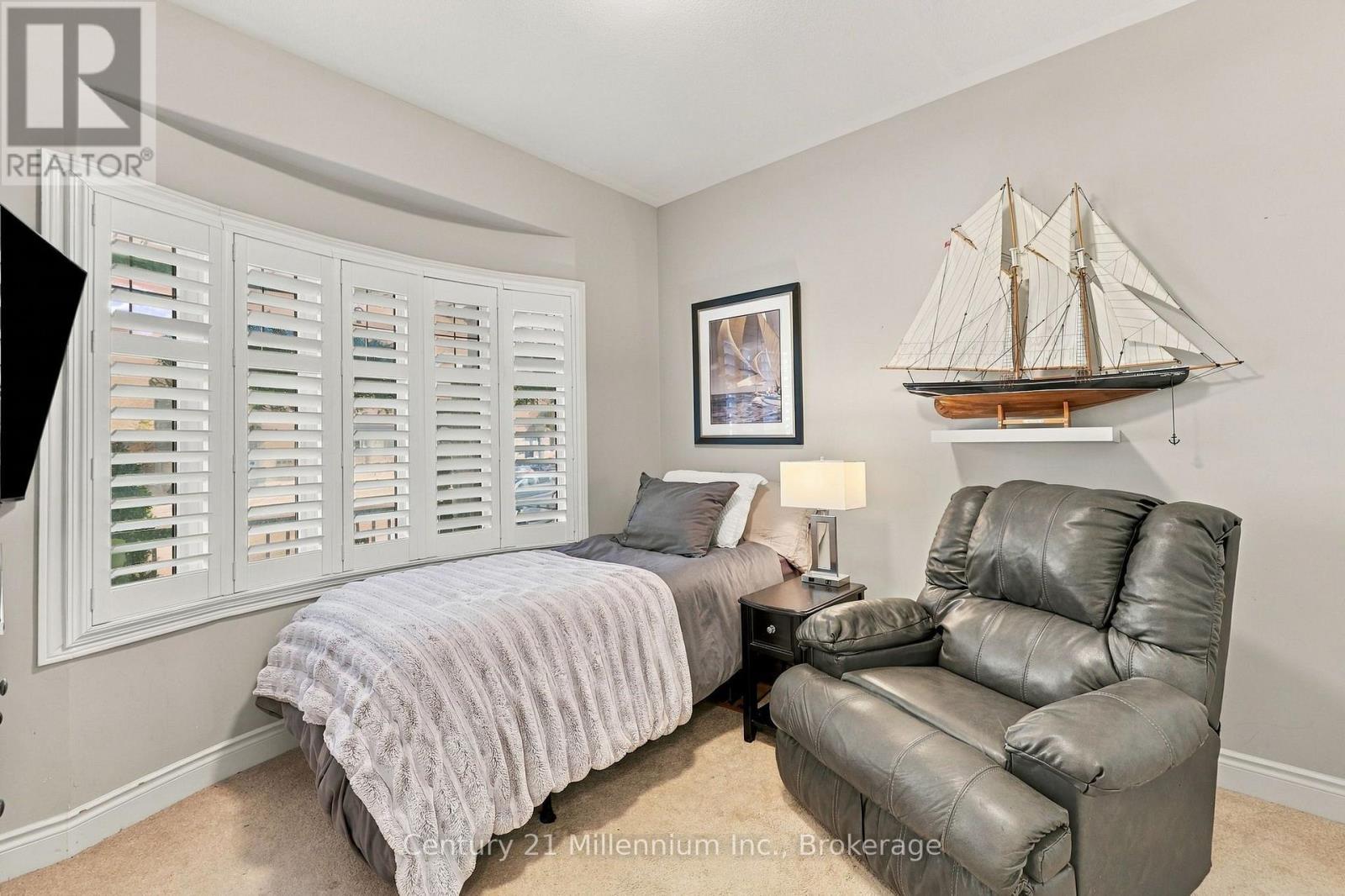 22 Cooper Street, Collingwood, Ontario  L9Y 0W8 - Photo 5 - S13875408