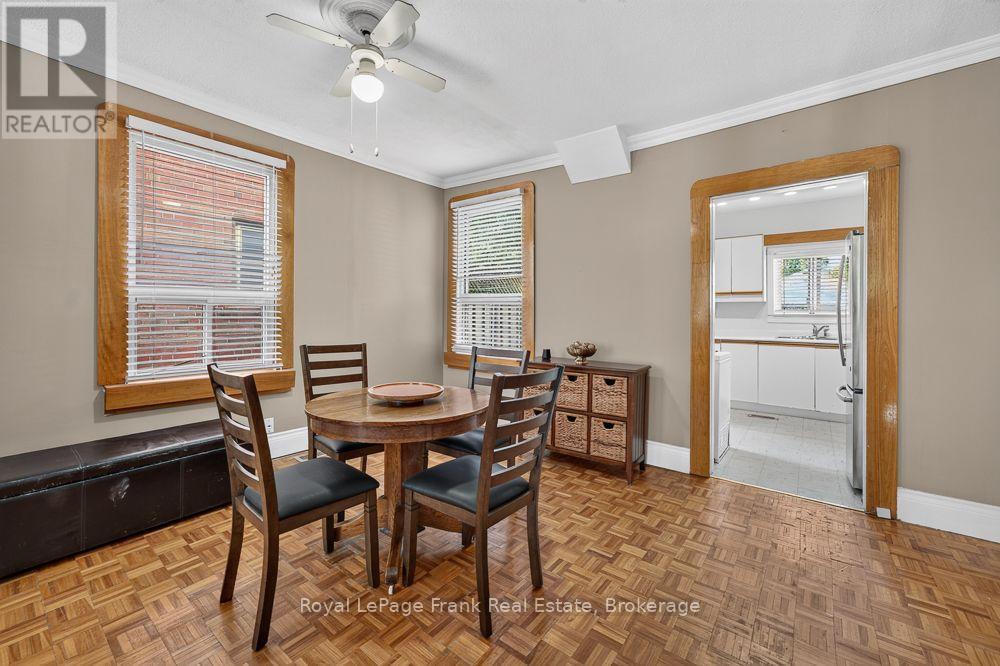 72 Twenty Second Street, Toronto, Ontario  M8V 3M4 - Photo 8 - W13875600