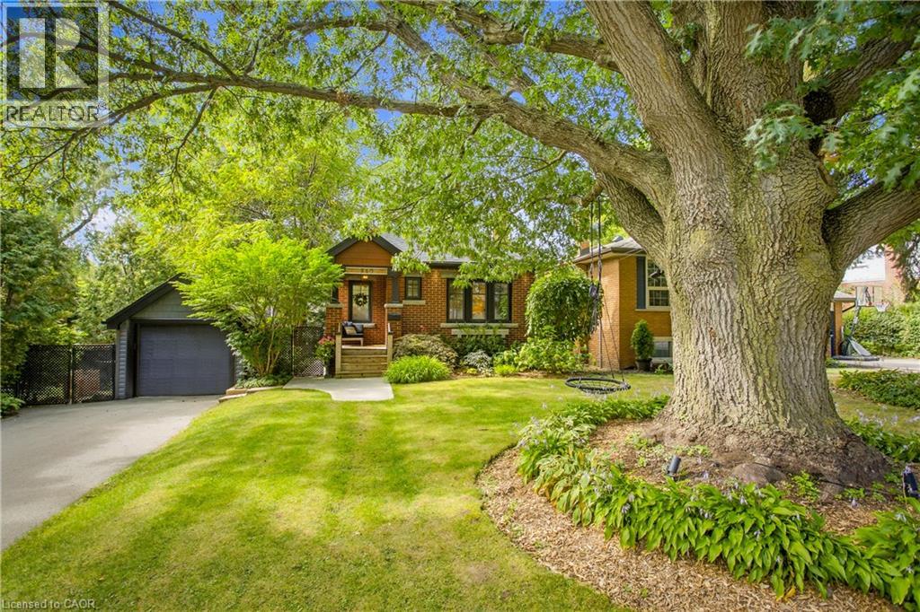 960 Shadeland Avenue, Burlington, Ontario  L7T 2M1 - Photo 2 - 40869886