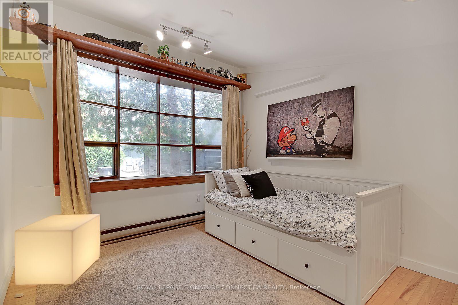 7 Ways Lane, Toronto, Ontario  M6J 2E8 - Photo 18 - C13875426