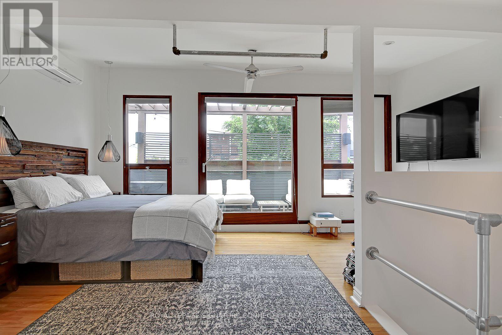 7 Ways Lane, Toronto, Ontario  M6J 2E8 - Photo 24 - C13875426