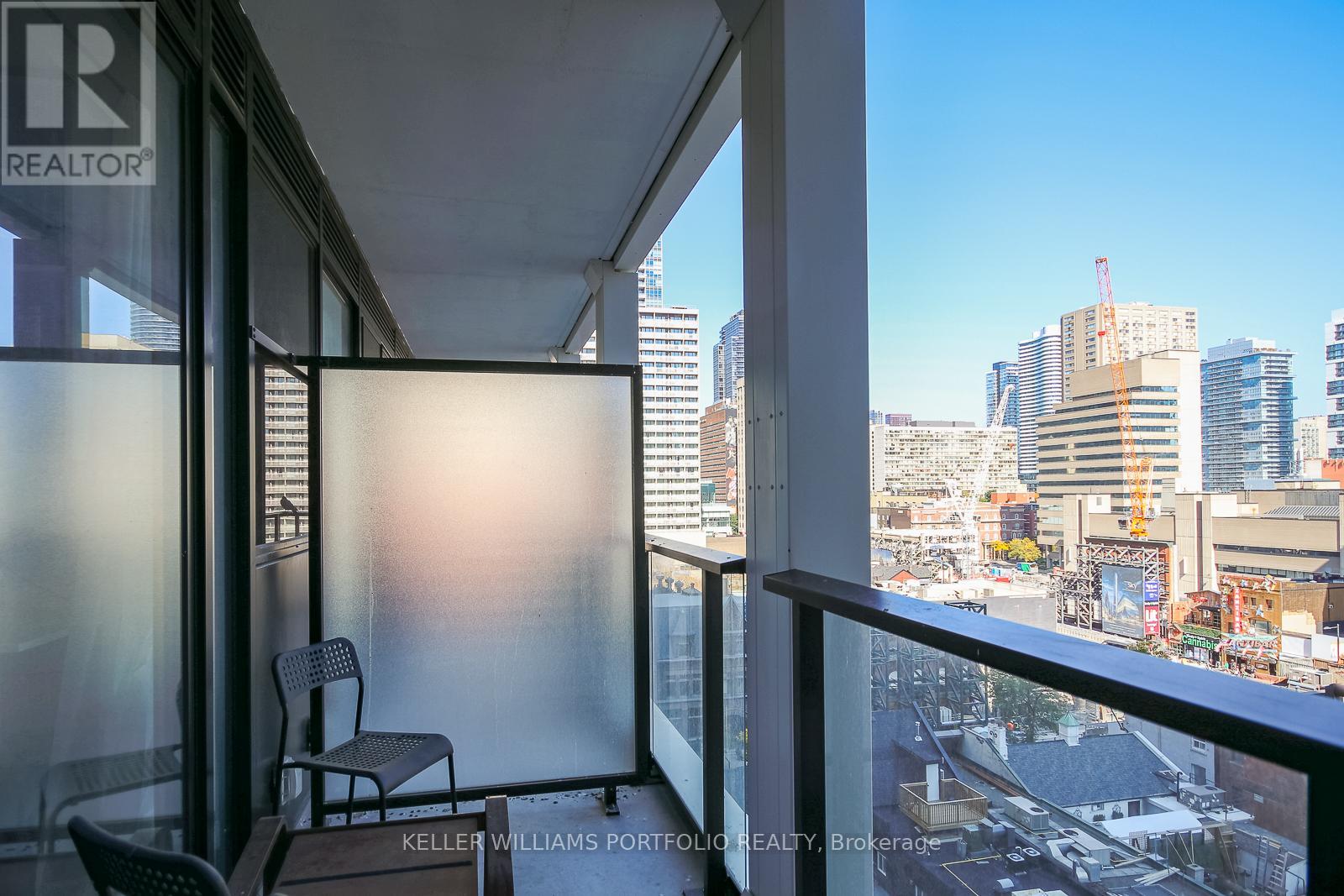 618 - 20 Edward Street, Toronto, Ontario  M5G 0C5 - Photo 13 - C13875586