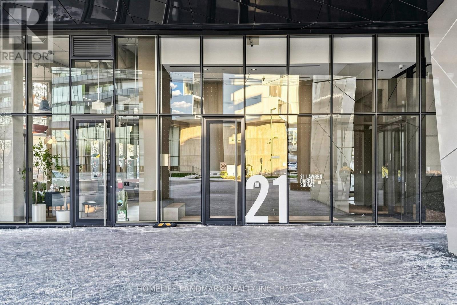 801 - 21 Lawren Harris Square, Toronto, Ontario  M5A 0T4 - Photo 5 - C13875598