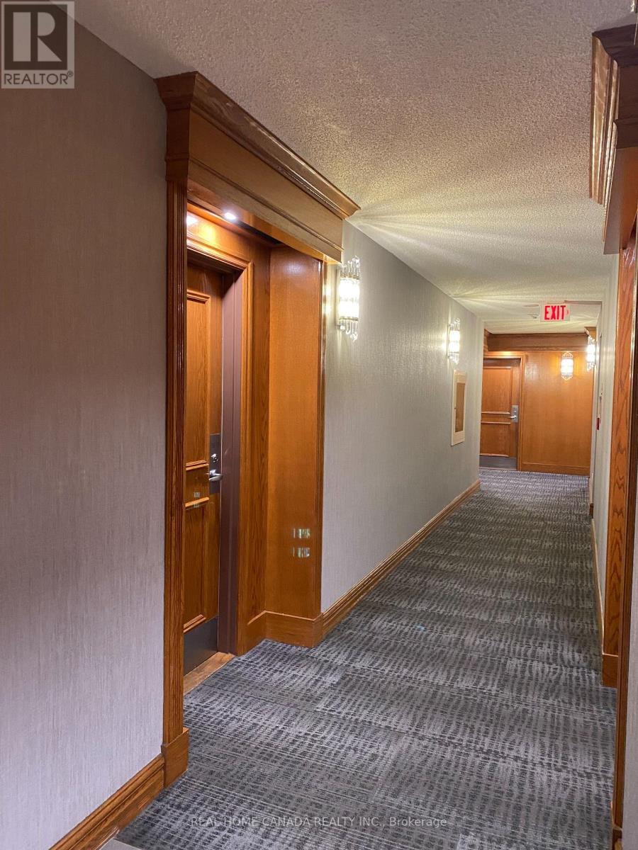 1810 - 23 Lorraine Drive, Toronto, Ontario  M2N 6Z6 - Photo 2 - C13875610